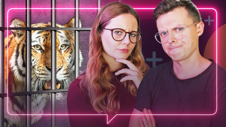 Rechts sind Leonie Schöler und Jacob Beautemps. Links ein Löwer hinter Gittern.