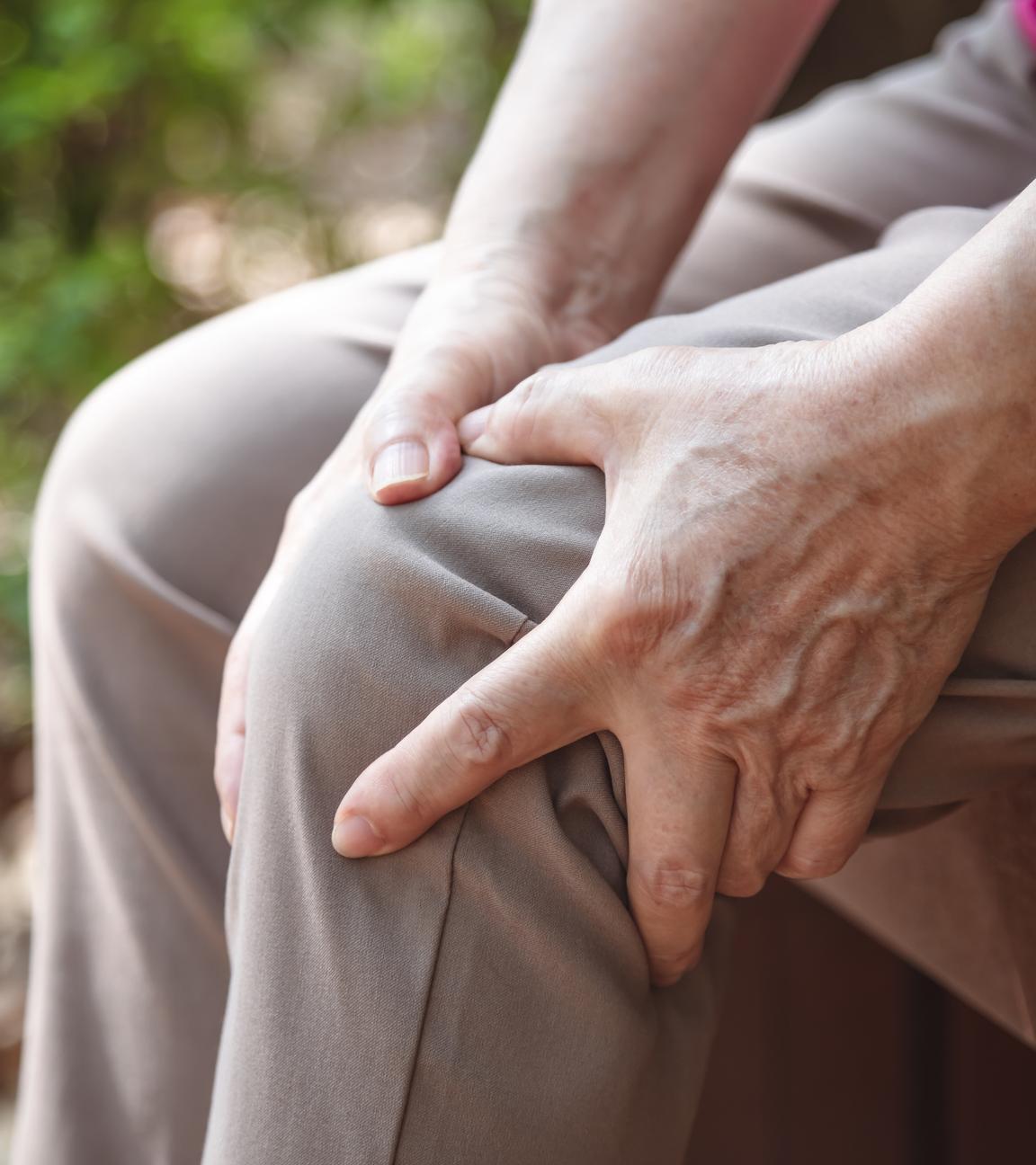 Arthrose, Schmerzen im Knie