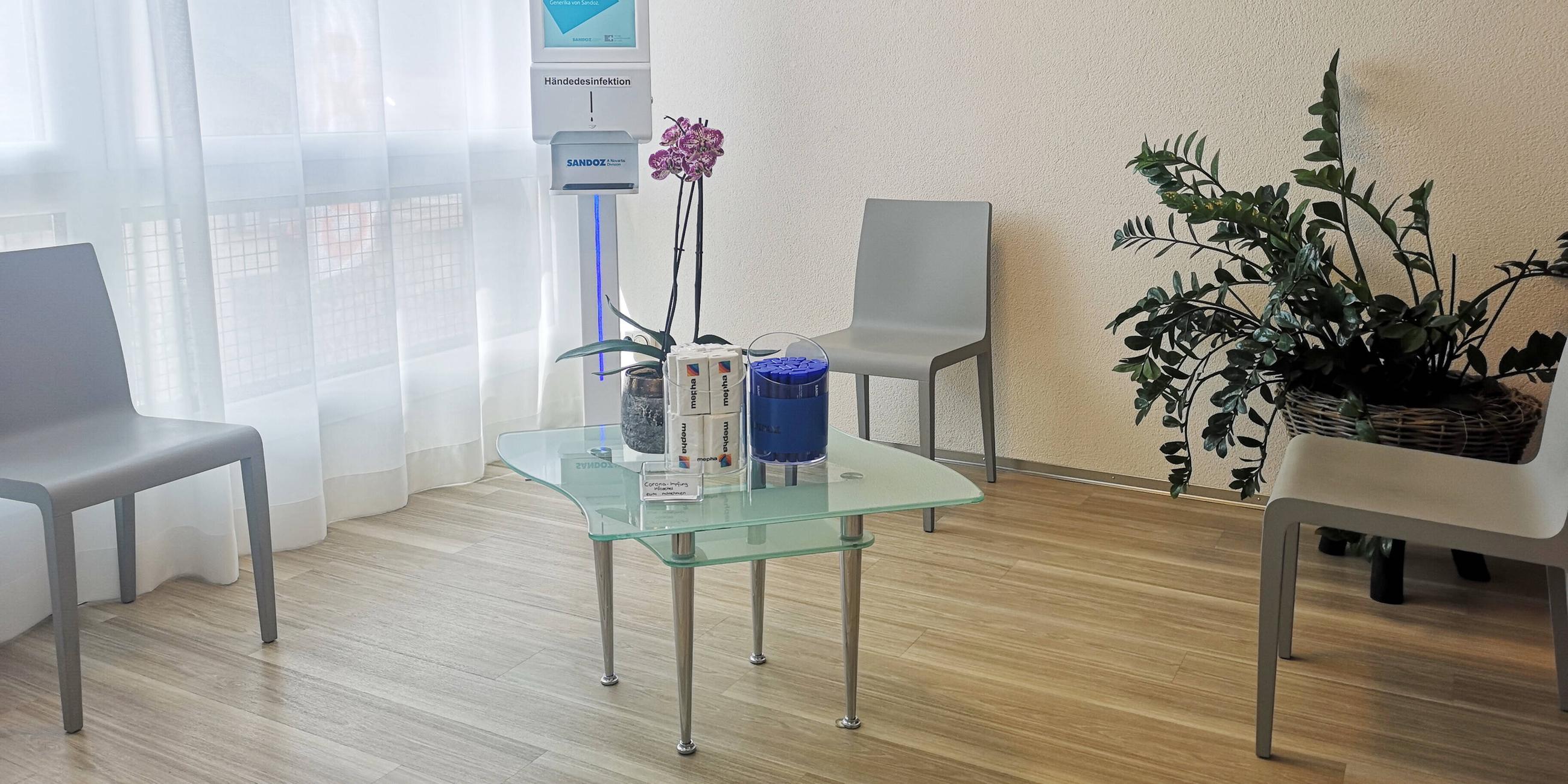 Wartezimmer in einer Arztpraxis