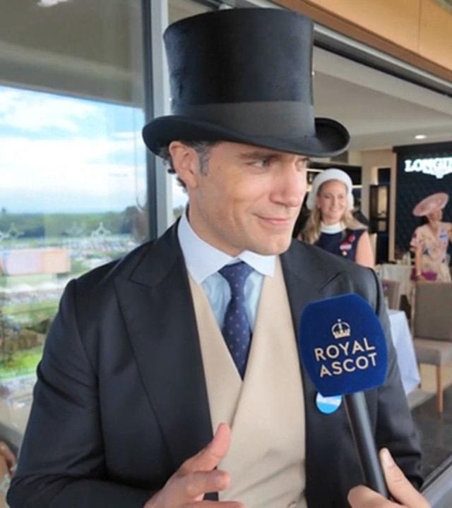 Ascot-Pferderennen: Royals und Henry Cavill