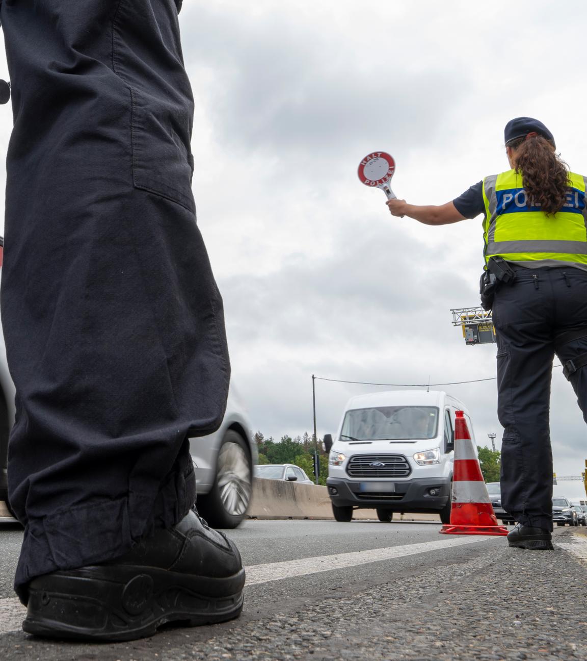 Grenzkontrollen Bundespolizei an A8