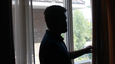 Ein geflüchteter Afghane in Islamabad. Die Aufnahmeprogramme sind mit langen Wartezeiten und strengen Sicherheitsprüfungen verbunden. 