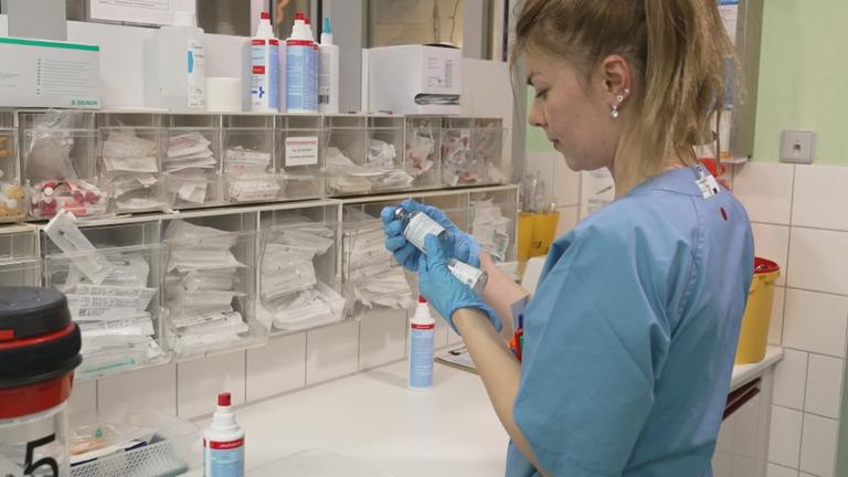 ausländische Fachkraft Uniklinik Magdeburg