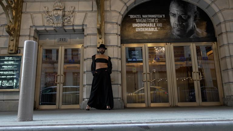 Pariss Roman in New York in den USA.