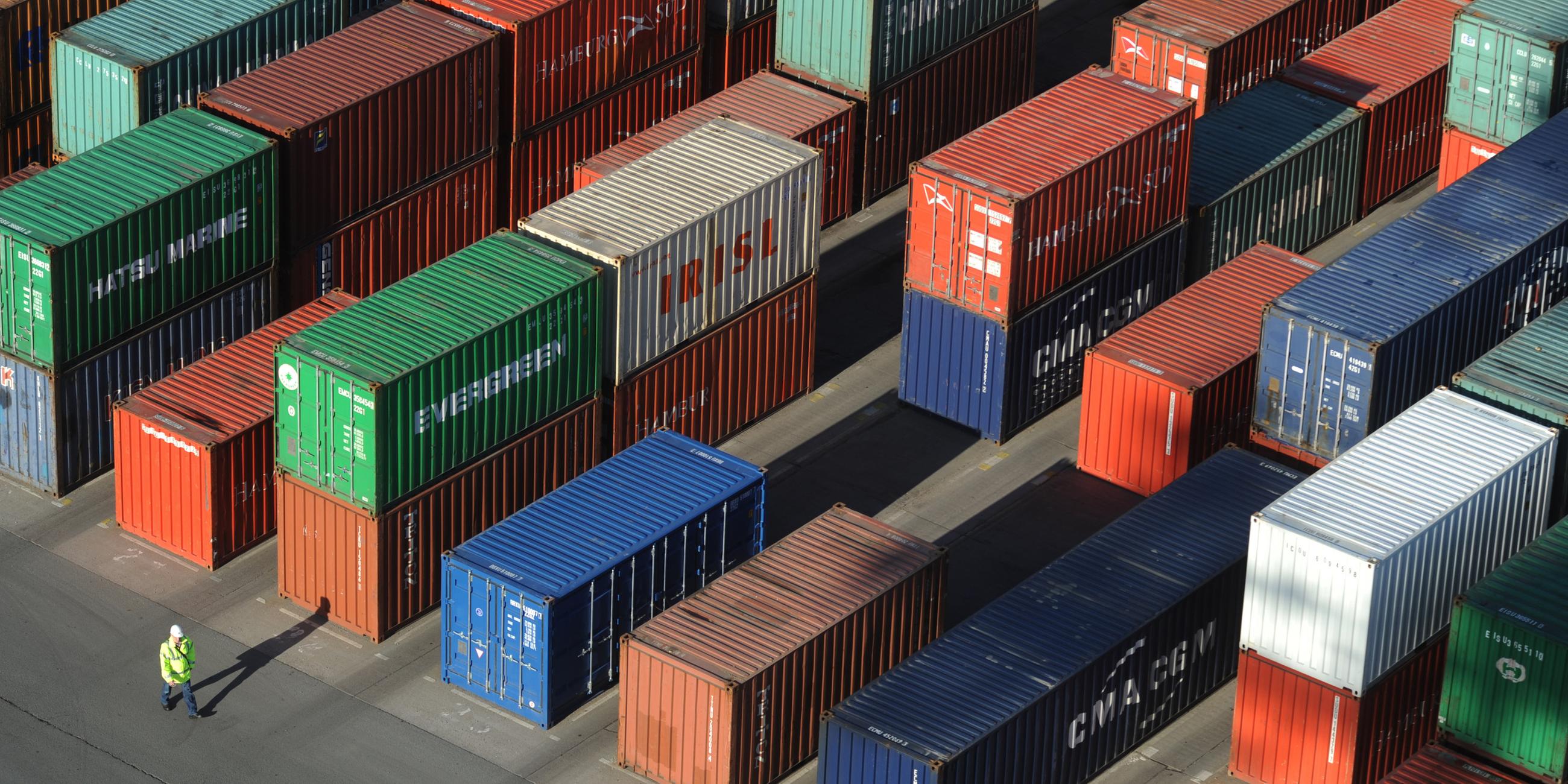 Container im Hamburger Hafen