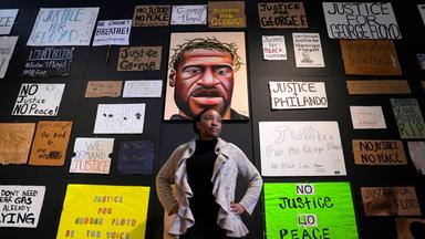 Ausstellung "Twin Flames: The George Floyd Uprising from Minneapolis to Phoenix"
