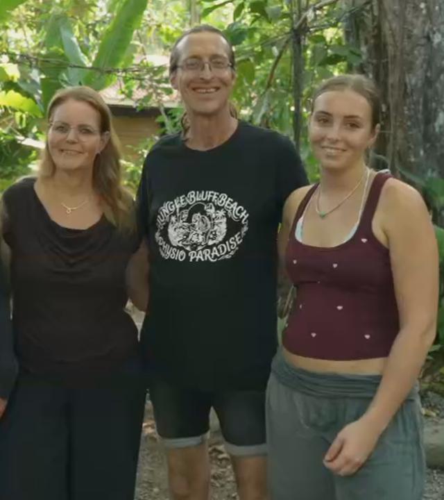 Familie Schulz im Dschungel