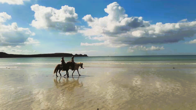 Lisa und Tabea: Neuanfang in der Bretagne