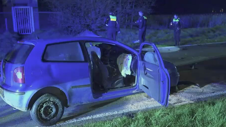 Schwerer Verkehrsunfall mit fünf Jugendlichen