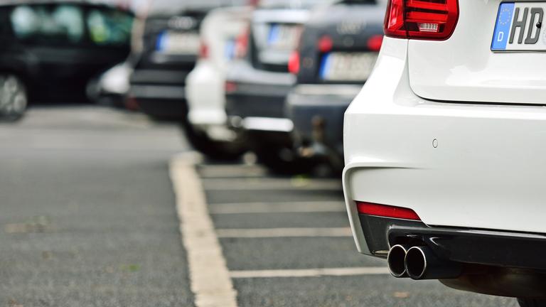 Autos mit Verbrennungsmotor 