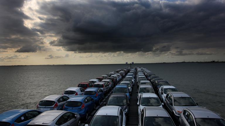 EU-Automarkt legt 2024 leicht