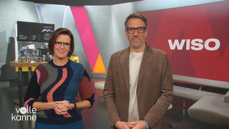 Valerie Haller und Marcus Niehaves im Studio.