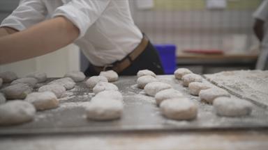 Brötchen in einer Bäckerei