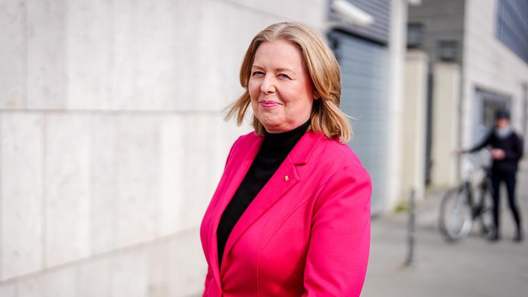 Bärbel Bas (SPD) am Tag der Fortsetzung der Koalitionsverhandlungen von Union und SPD am 08.04.2025 in Berlin