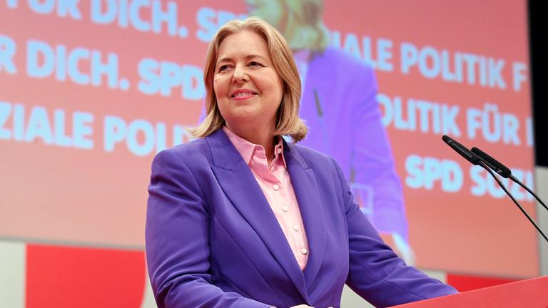 Bärbel Bas beim Bundesparteitag der SPD im CityCube Berlin am 27.06.2025.