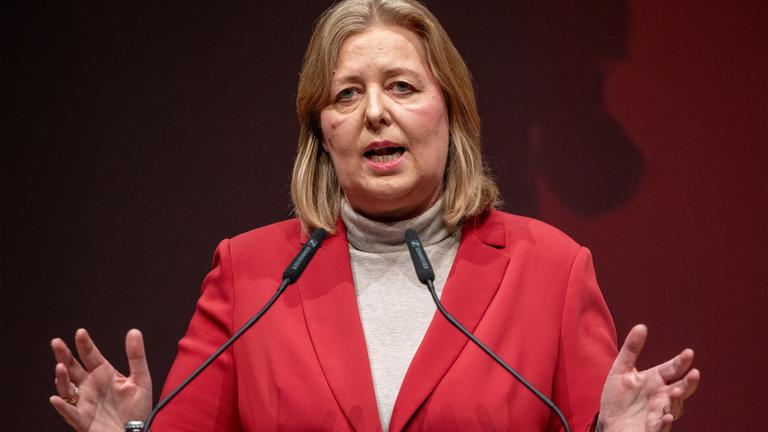 Bundesarbeitsministerin Bärbel Bas sprach am vergangenen Wochenende auf dem Bundeskongress der SPD-Jugend.