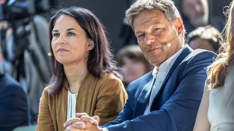 Annalena Baerbock und Robert Habeck