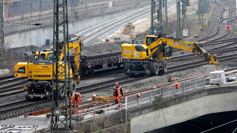Reparatur des Schienennetzes der Deutschen Bahn