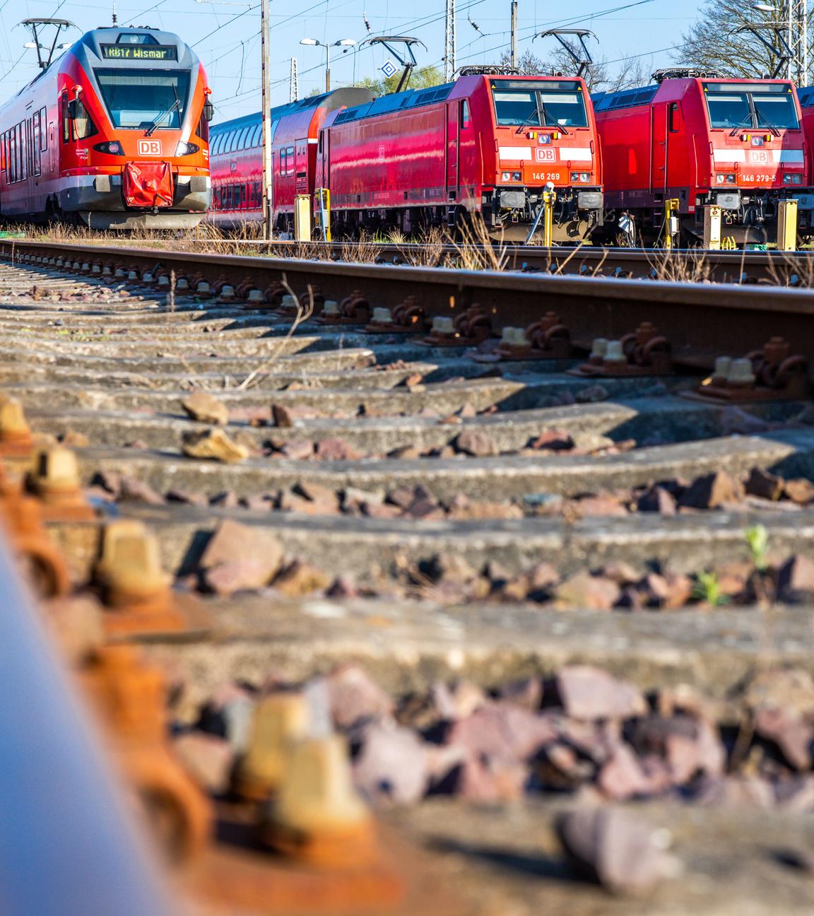 Kommission für Trennung von Bahn und Schiene