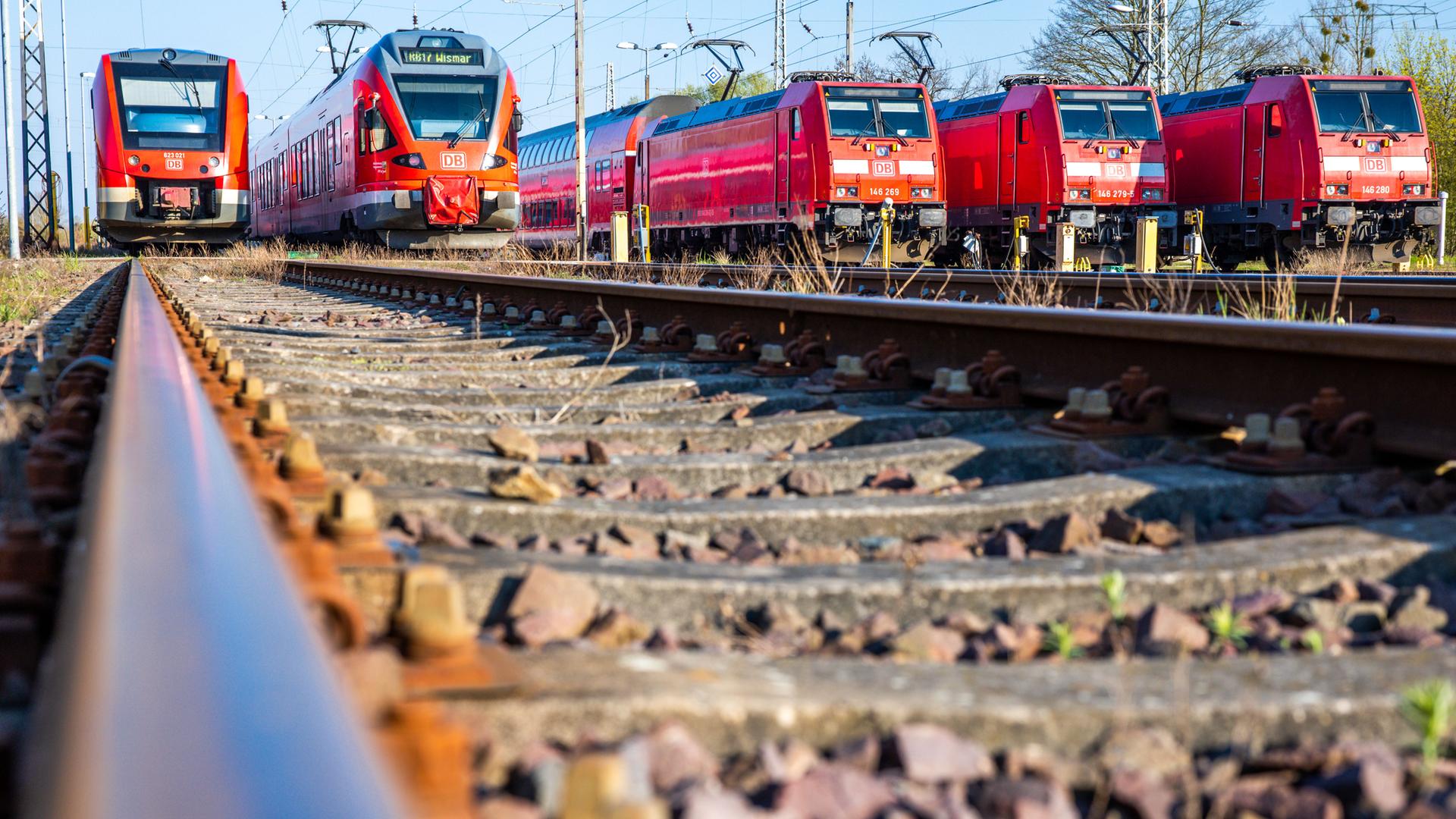 Kommission für Trennung von Bahn und Schiene