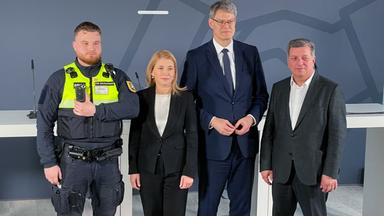 Mitarbeiter DB Sicherheit mit Bodycam, Bahnchefin Palla, Verkehrsminister Schnieder, bayerischer Verkehrsminister Bernreiter