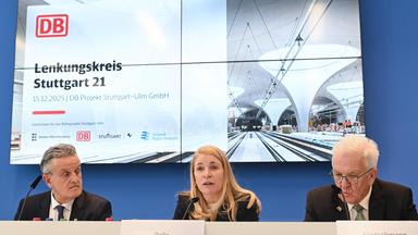 Bahnhchefin Palla zu Stuttgart21