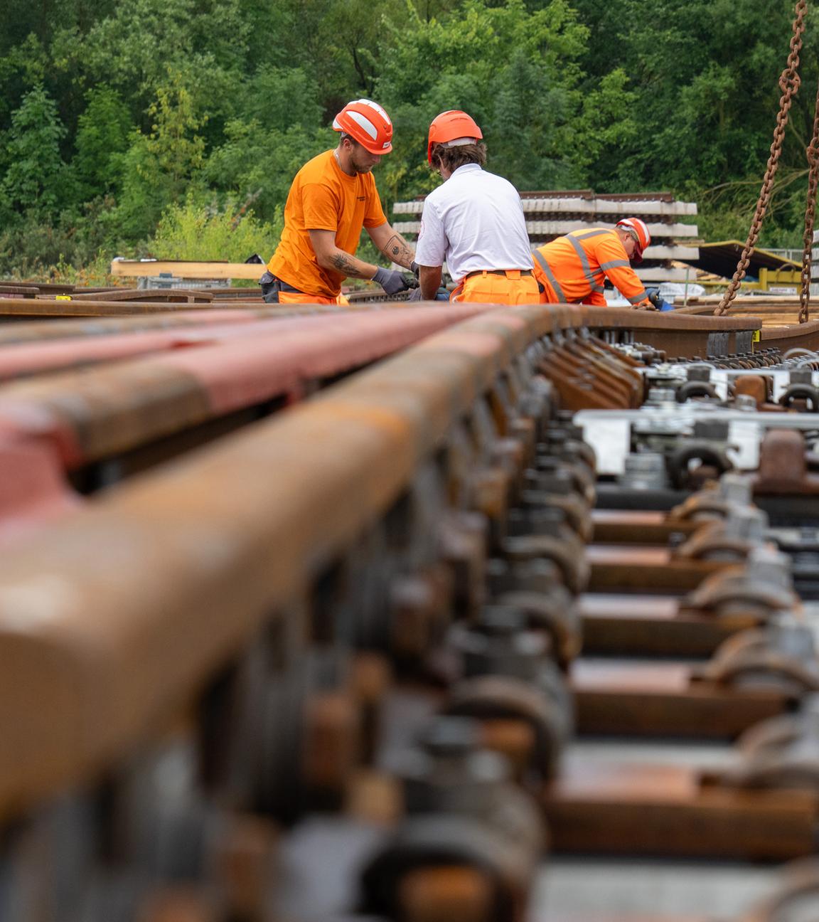 Baumaterial-Lager für Ausbau der Bahnstrecke Berlin - Hamburg