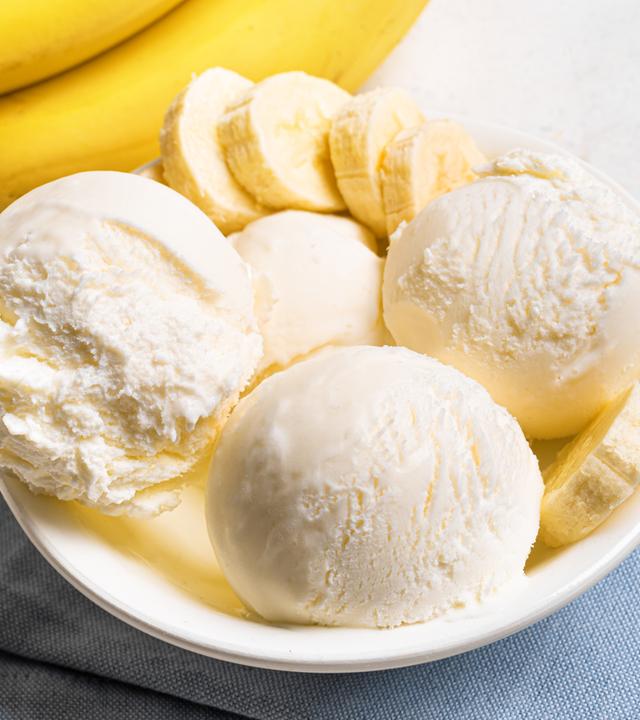 Bananeneis und Bananen