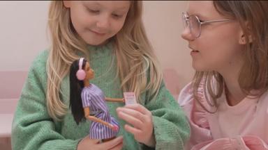 Erste Barbie mit Autismus vorgestellt