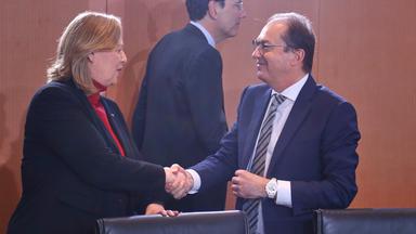 Bas und Dobrindt präsentieren Plan gegen Sozialbetrug