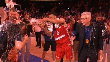 Bayern sichert sich 7. Titel im Showdown