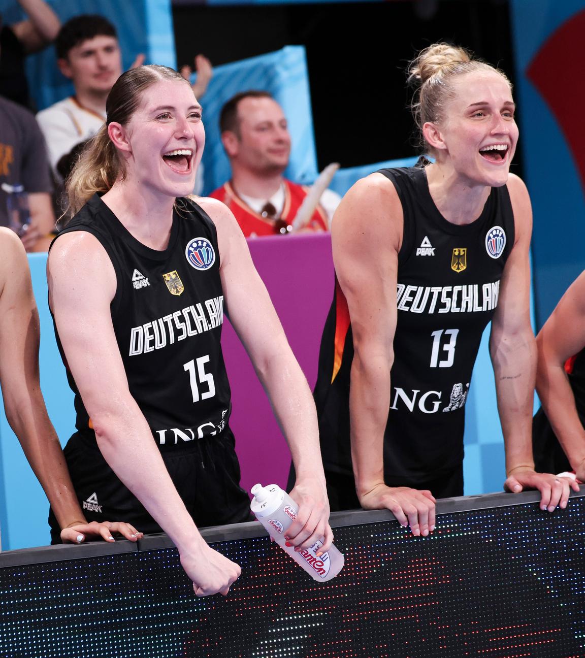 Emily Bessoir, Luisa Geiselsöder, Leonie Fiebich, und Alexandra Wilke