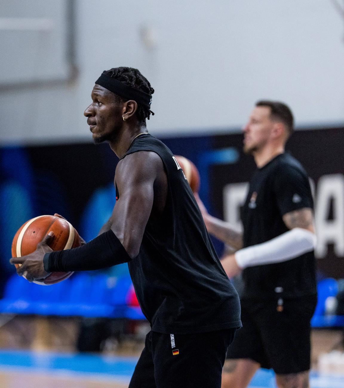 Deutsche Basketballer im Training bei der EM