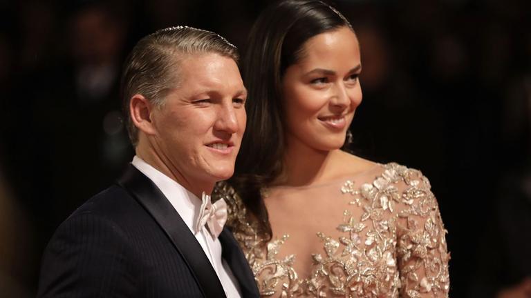 Bastian Schweinsteiger und seine Ehefrau Ana Ivanović