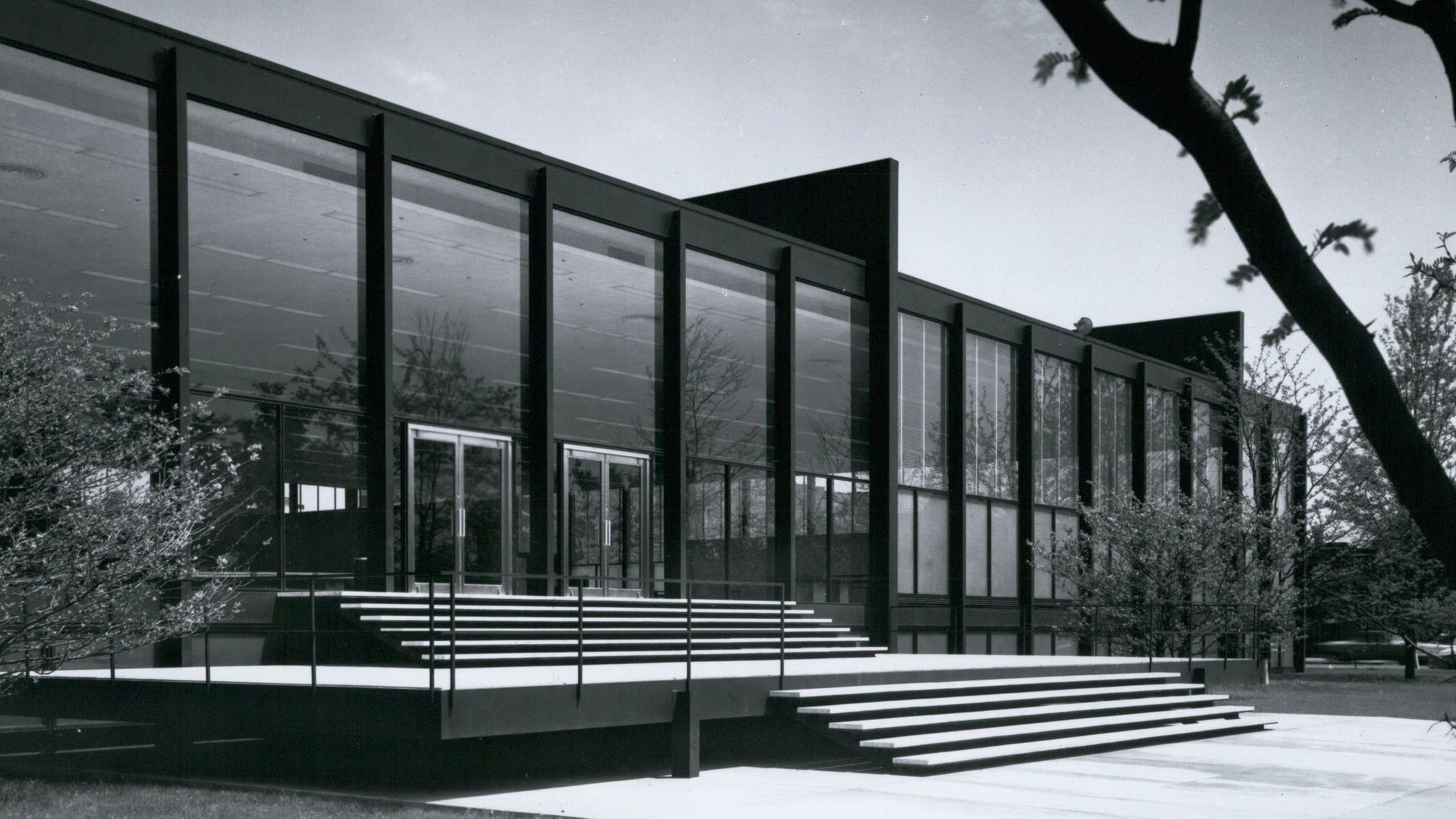 Crown Hall, Illinois Institute of Technology, Chicago