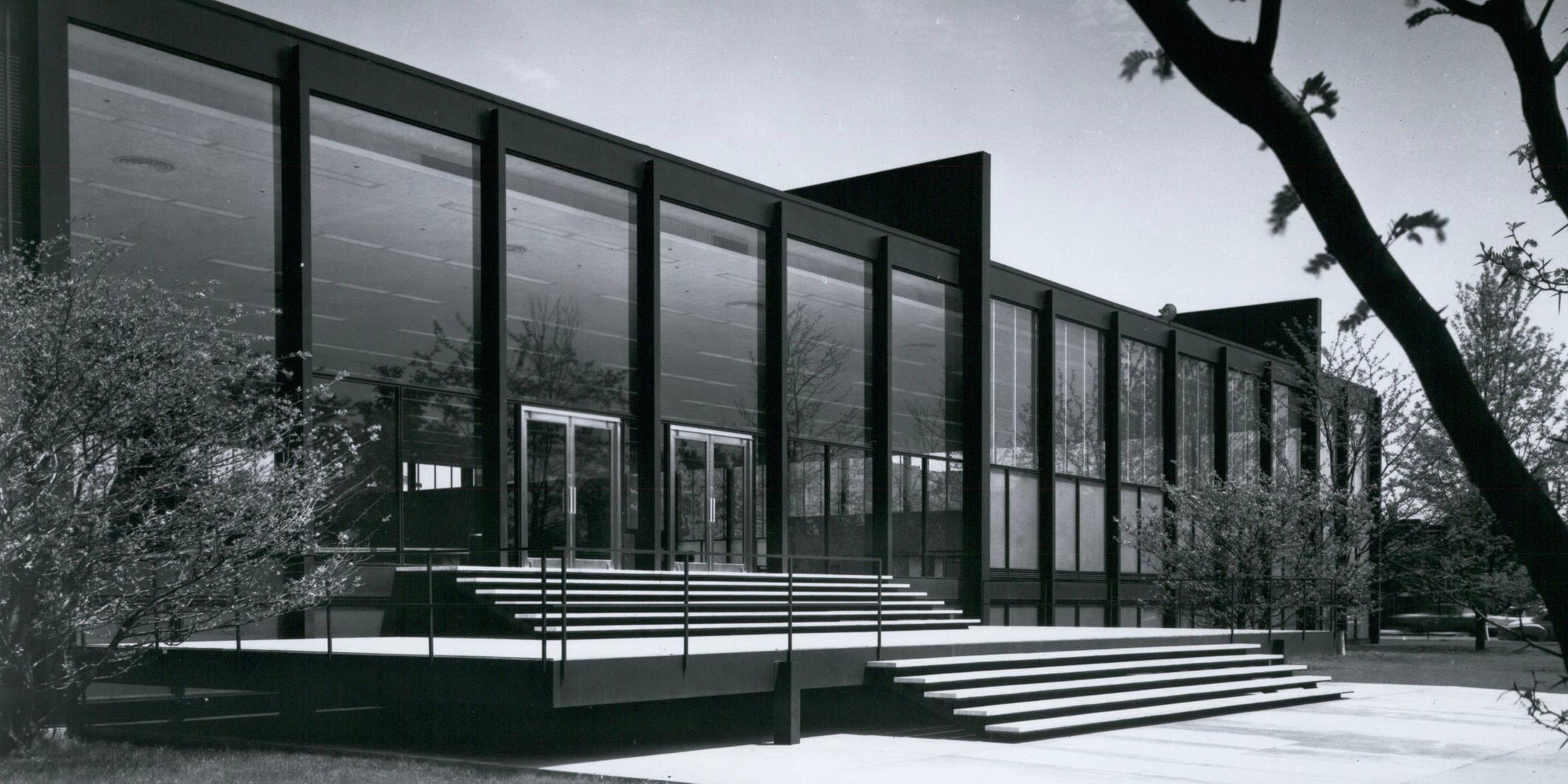 Crown Hall, Illinois Institute of Technology, Chicago