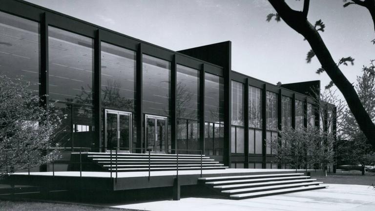Crown Hall, Illinois Institute of Technology, Chicago