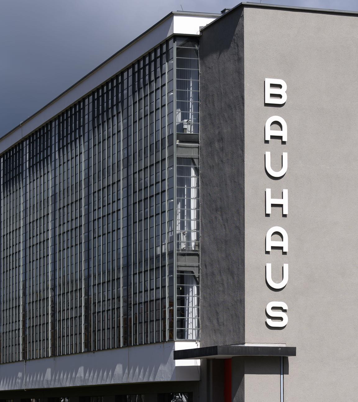 Das Fest zum 100. Bauhaus-Jubiläum in Dessau erreicht mit der Eröffnung der zwei zentralen Ausstellungen seinen Höhepunkt. 