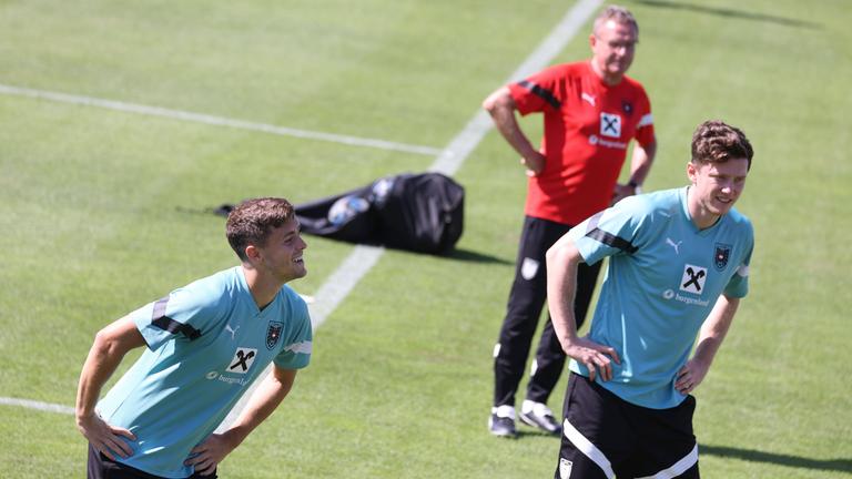 Christoph Baumgartner und Michael Gregoritsch mit Trainer Ralf Rangnick.