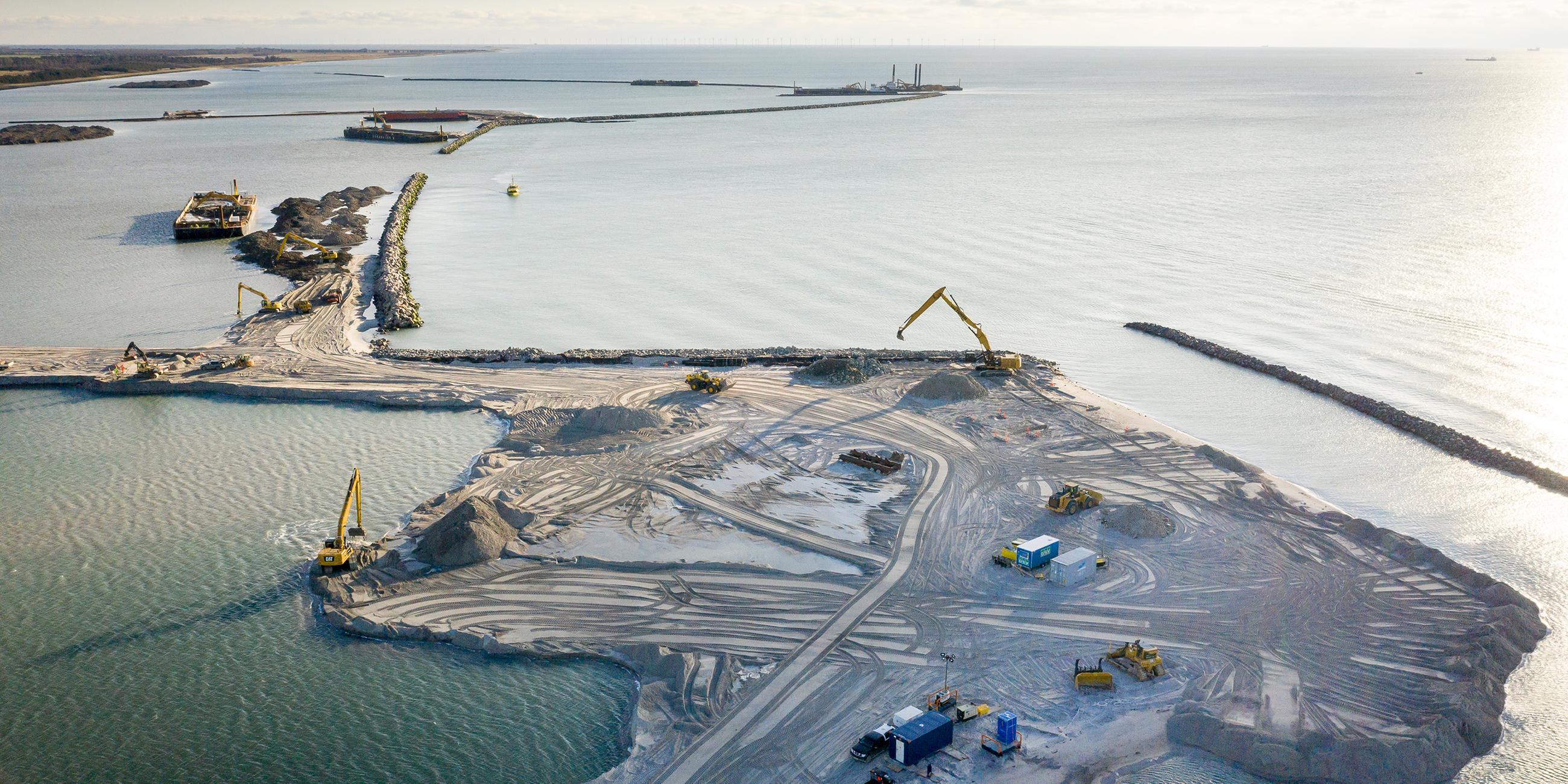 Baustelle des Fehmarnbelt-Tunnels bei Roedbyhavn in Dänemark (Archivbild)