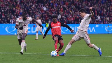 Bayer 04 Leverkusen gegen FC Bayern München am 15.02.2025.