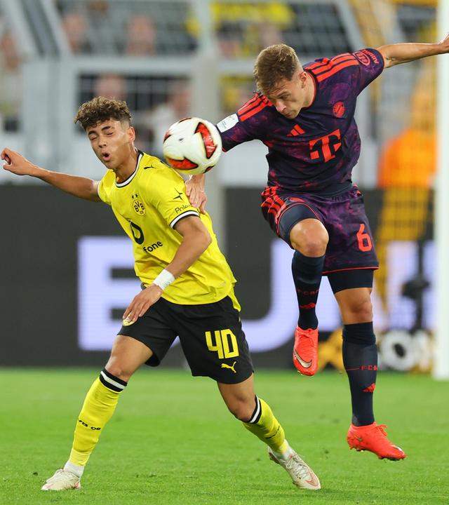 Samuele Inacio und Joshua Kimmich am 22.08.26