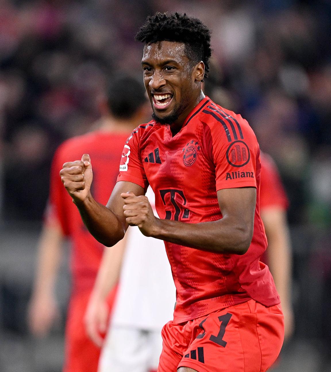 Jubel nach dem Tor zum 4-0 vom Torschützen Kingsley Coman (FC Bayern Muenchen).