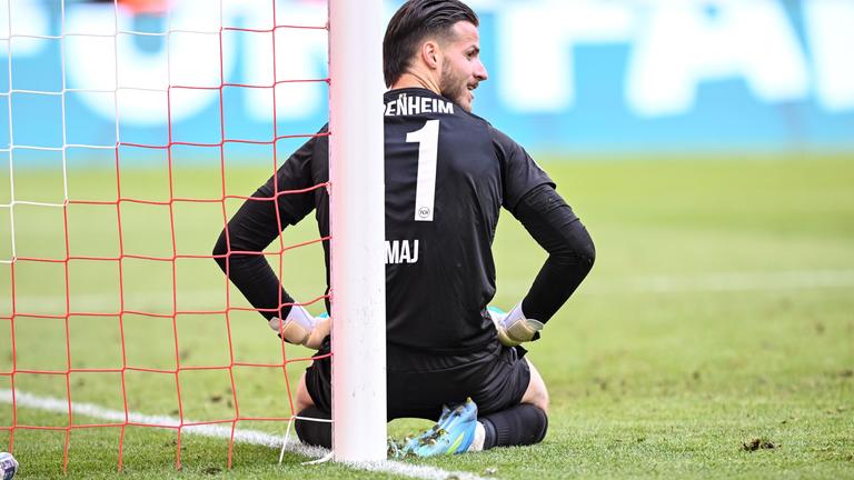 Torwart Diant Ramaj (1. FC Heidenheim 1846) reagiert.