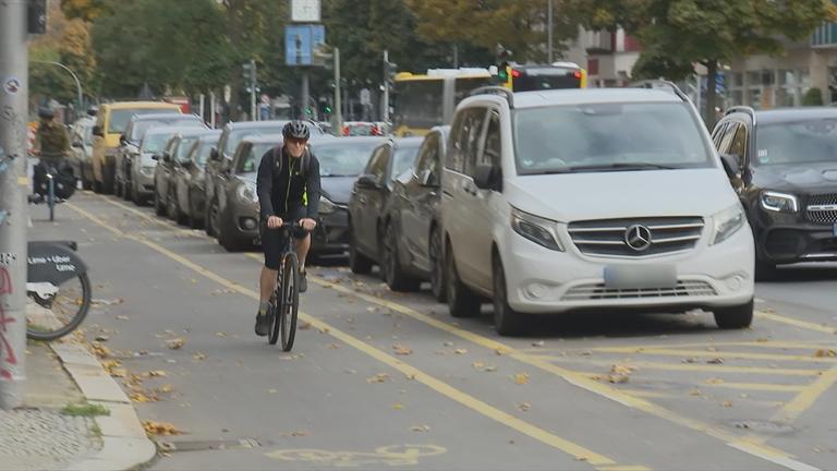 Behoerden-Irrsinn-um-einen-Radweg