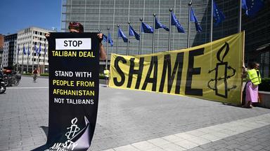 Brüssel, Belgien: Protest gegen EU-Empfang sder Taliban