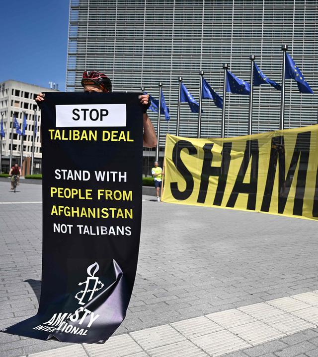 Brüssel, Belgien: Protest gegen EU-Empfang sder Taliban
