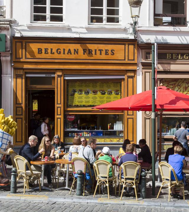 Typische Belgische Imbissbude in Brüssel