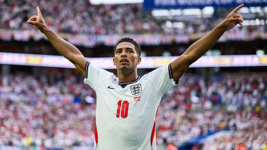 Bellingham-Doppelpack bringt England ins WM-Halbfinale