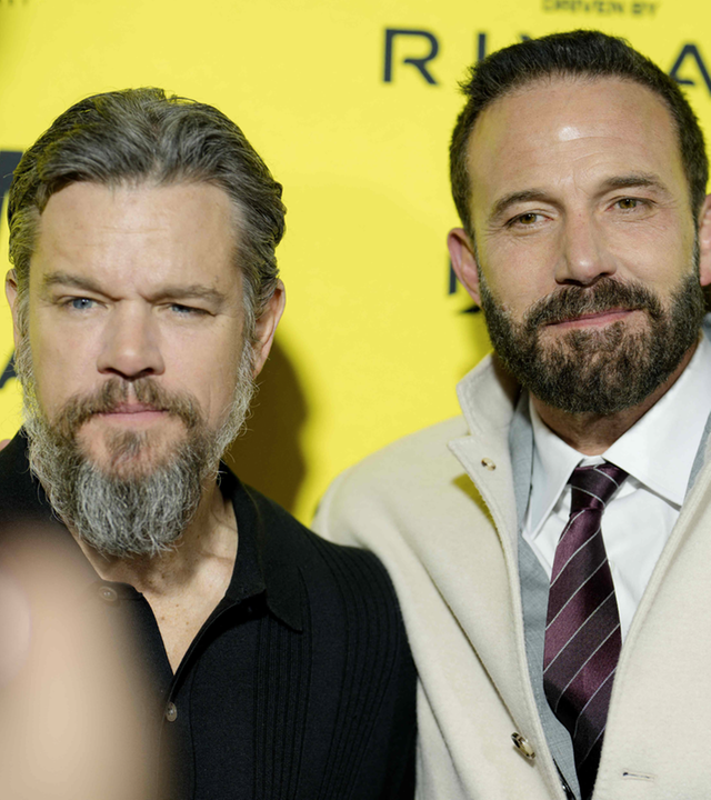 Matt Damon mit Ben Affleck auf rotem Teppich